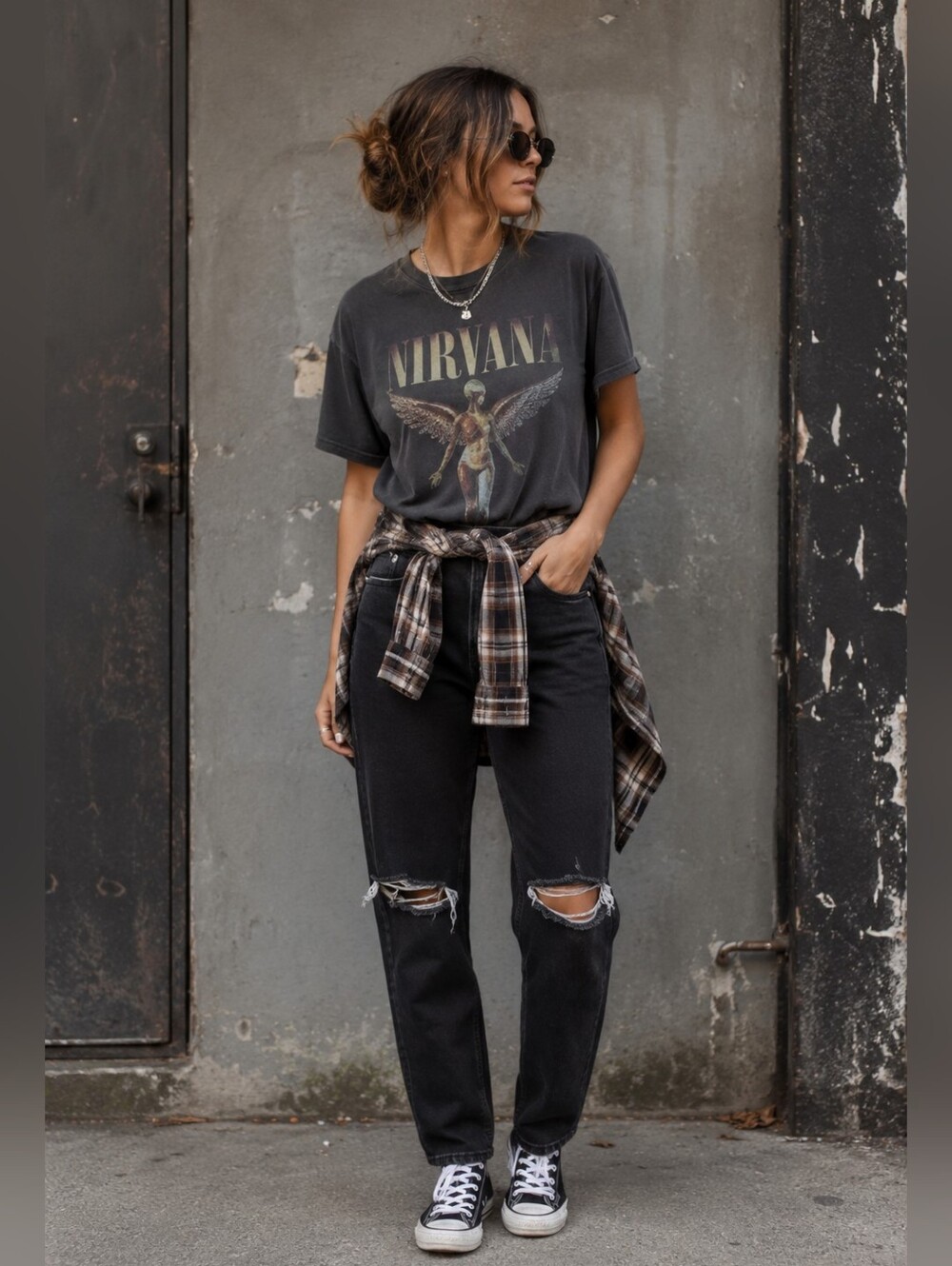 White Fox Rigid Denim High Waisted Distressed Slim Straight Jeans Women's XS